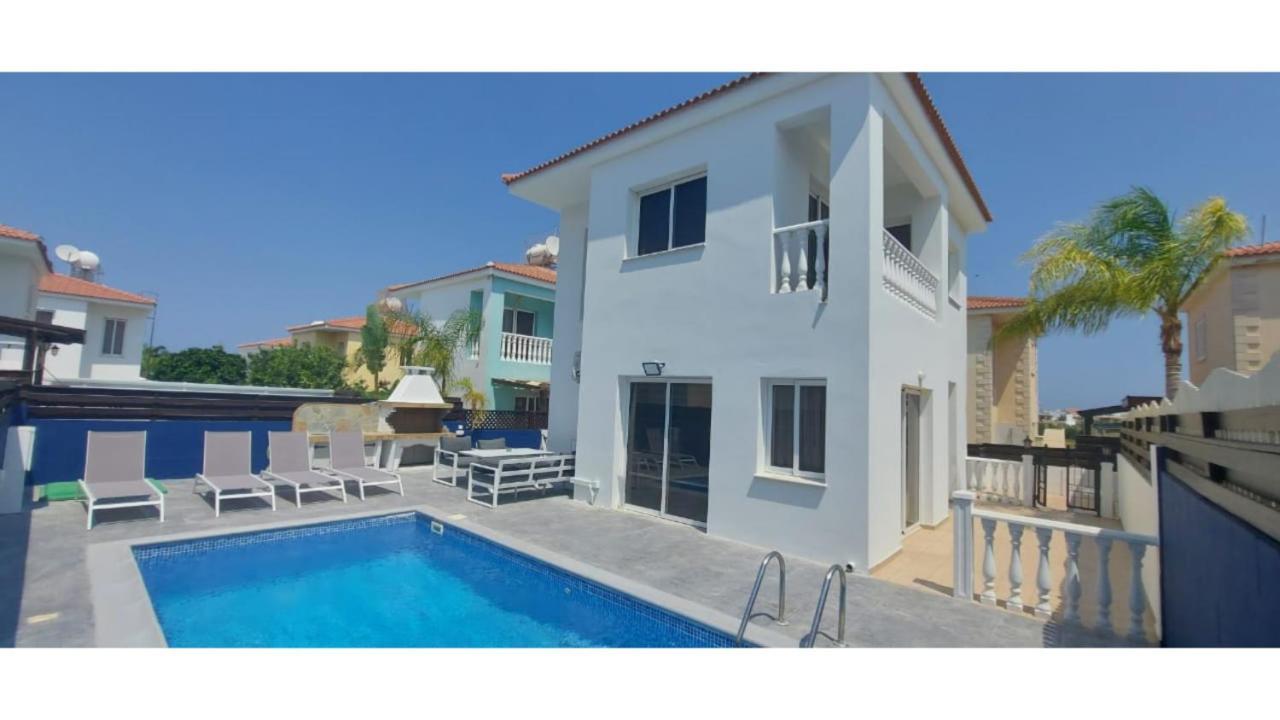 Stylish Villa Paralimni Exterior foto