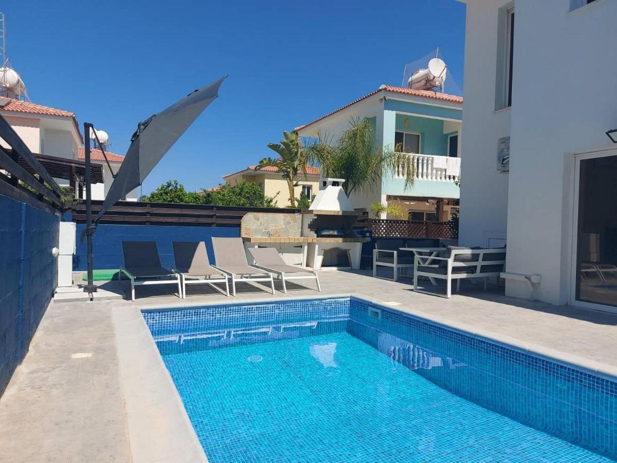 Stylish Villa Paralimni Exterior foto